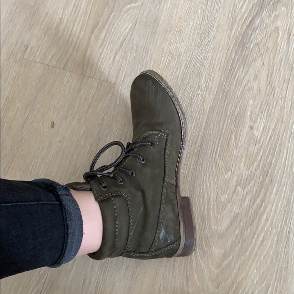 Steve Madden boots - Picture 3 of 7